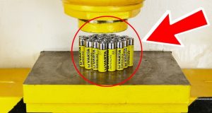 Crushing Batteries With Hydraulic Press (1)