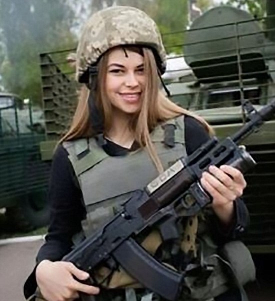 ukrainian-female-soldiers-1