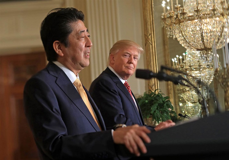 trump pretends to understand japanese 2